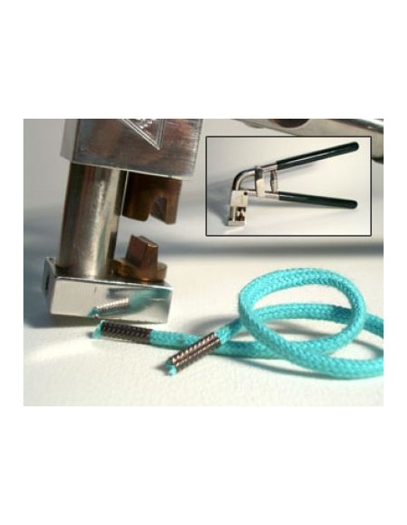 PINCE POUR EMBOUTS DE LACETS